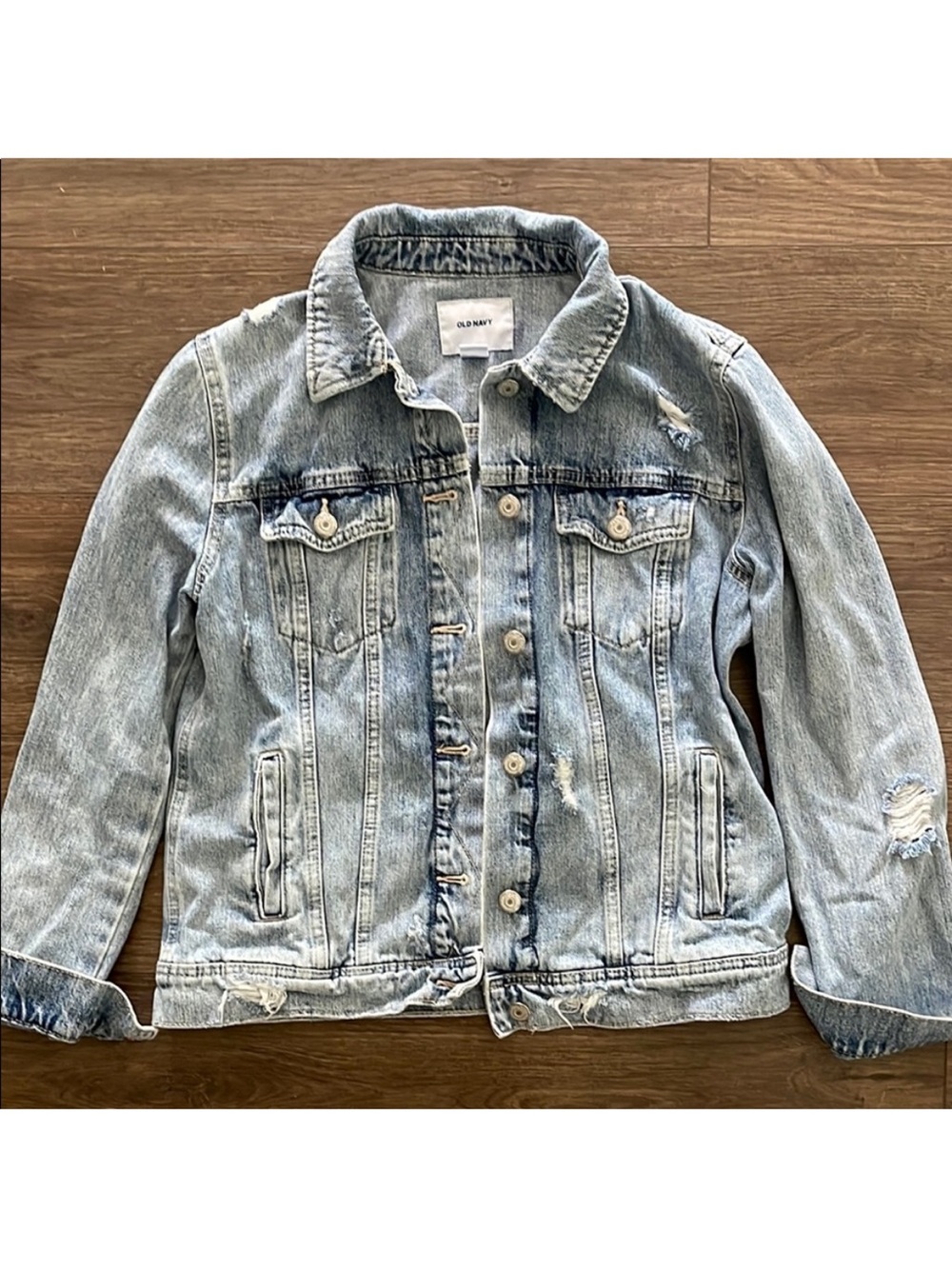 Old Navy Medium Wash Distressed Denim Jacket Size Medium - Picture 5 of 9